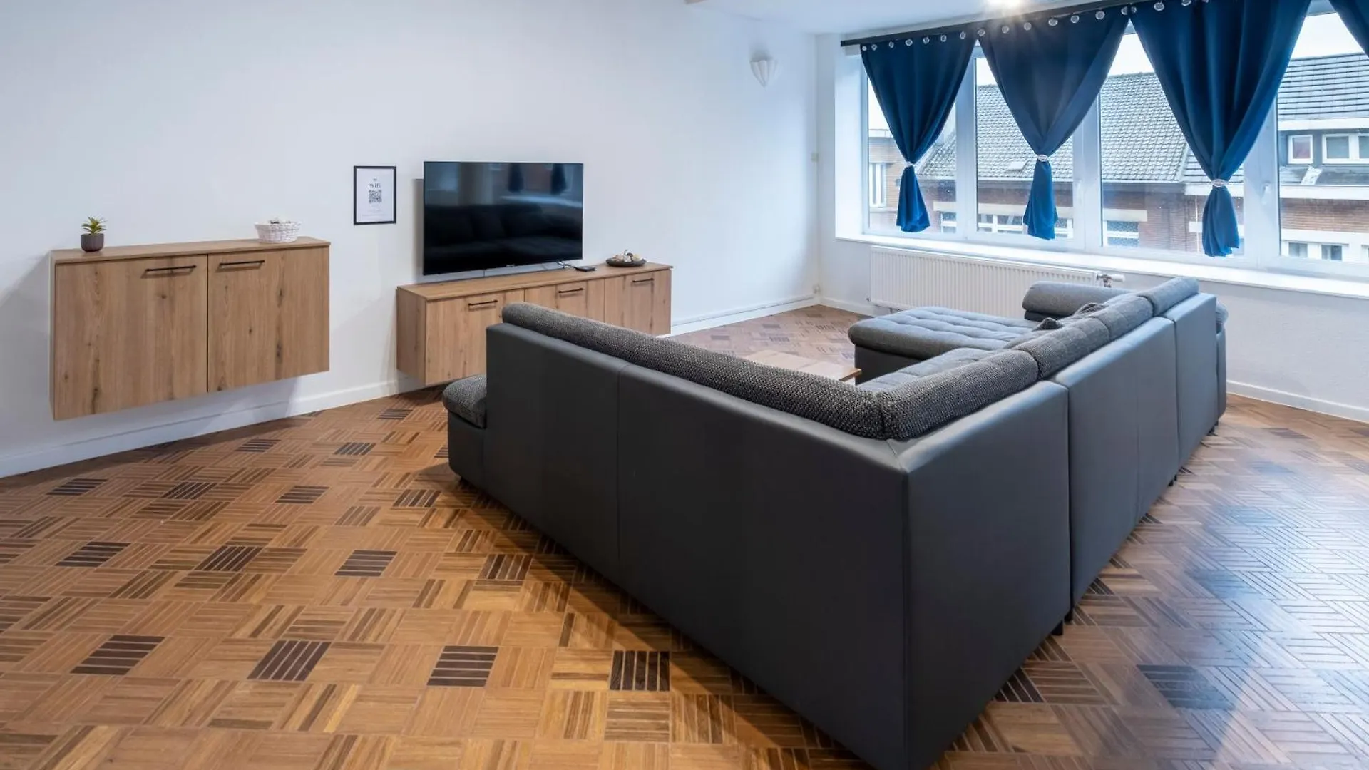 AMG - Deluxe Apartments Charleroi