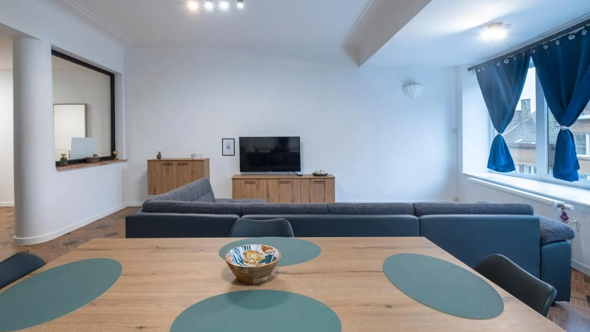 AMG - Deluxe Apartments Charleroi