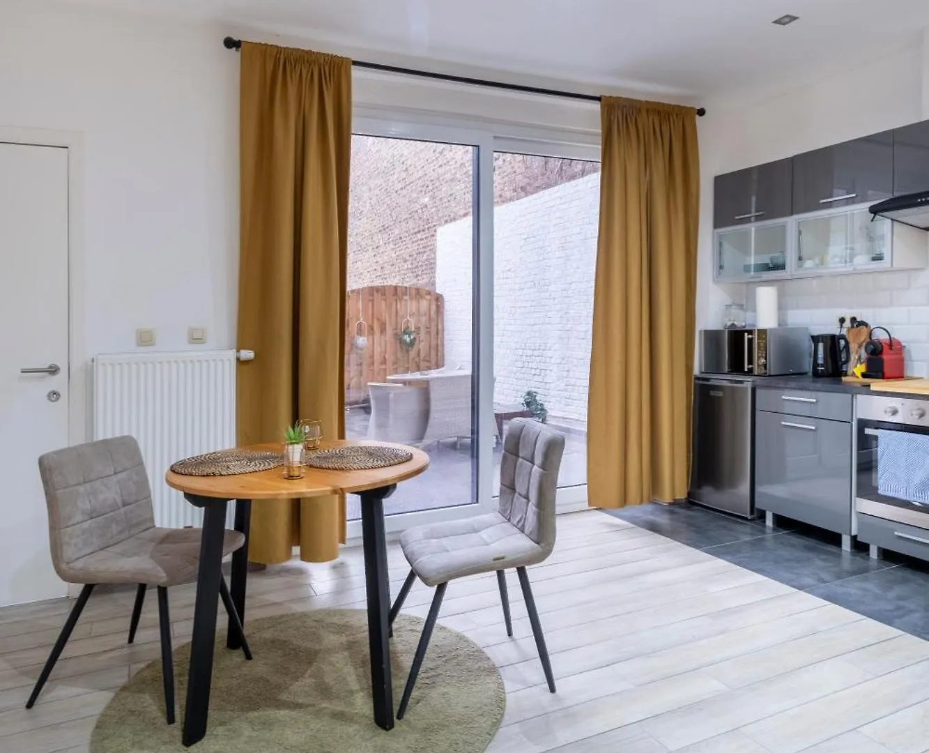 AMG - Deluxe Apartments Charleroi 0*,  Belgique